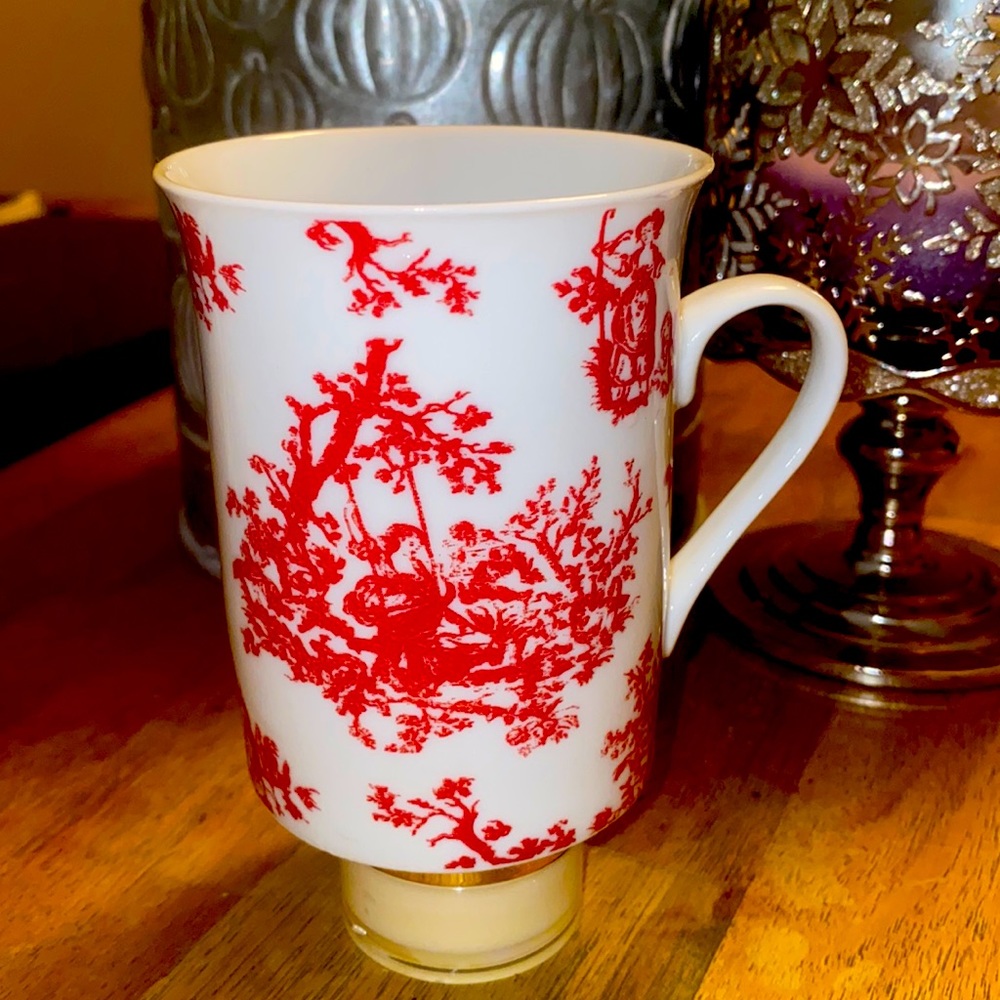 Colonial Williamsburg “Red Townscape Toile” Mugs, Bone China